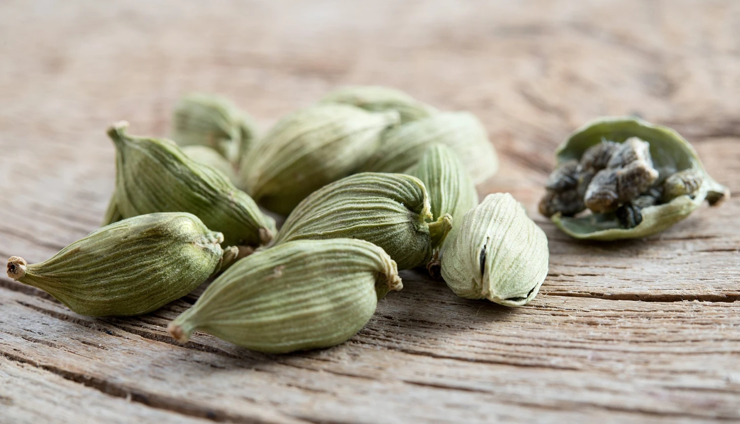 Cardamom (Elettaria Cardamomum) - Image 4